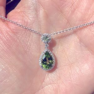 White gold tear Drop Peridot Necklace with diamonds